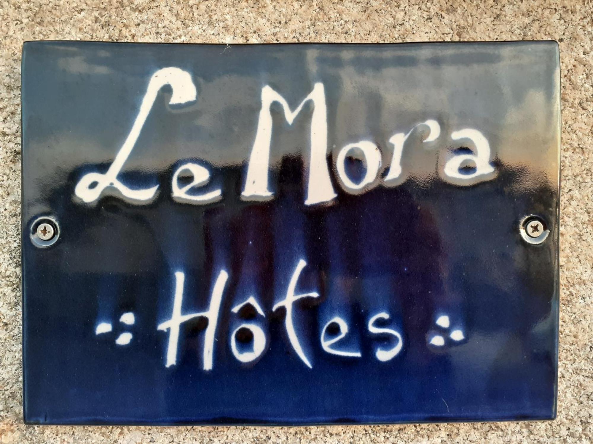 Le Mora Hotes บาร์เฟลอร์ ภายนอก รูปภาพ